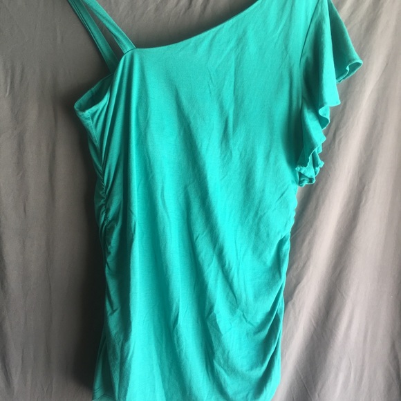 Victoria’s Secret top - Picture 2 of 4